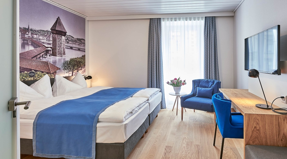 Hotel Central Luzern ZIMMER Doppelzimmer NOBLE 01